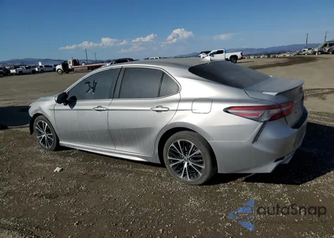 2019 Toyota Camry L z USA, uszkodzony, nr VIN 4T1B11HKXKU680675